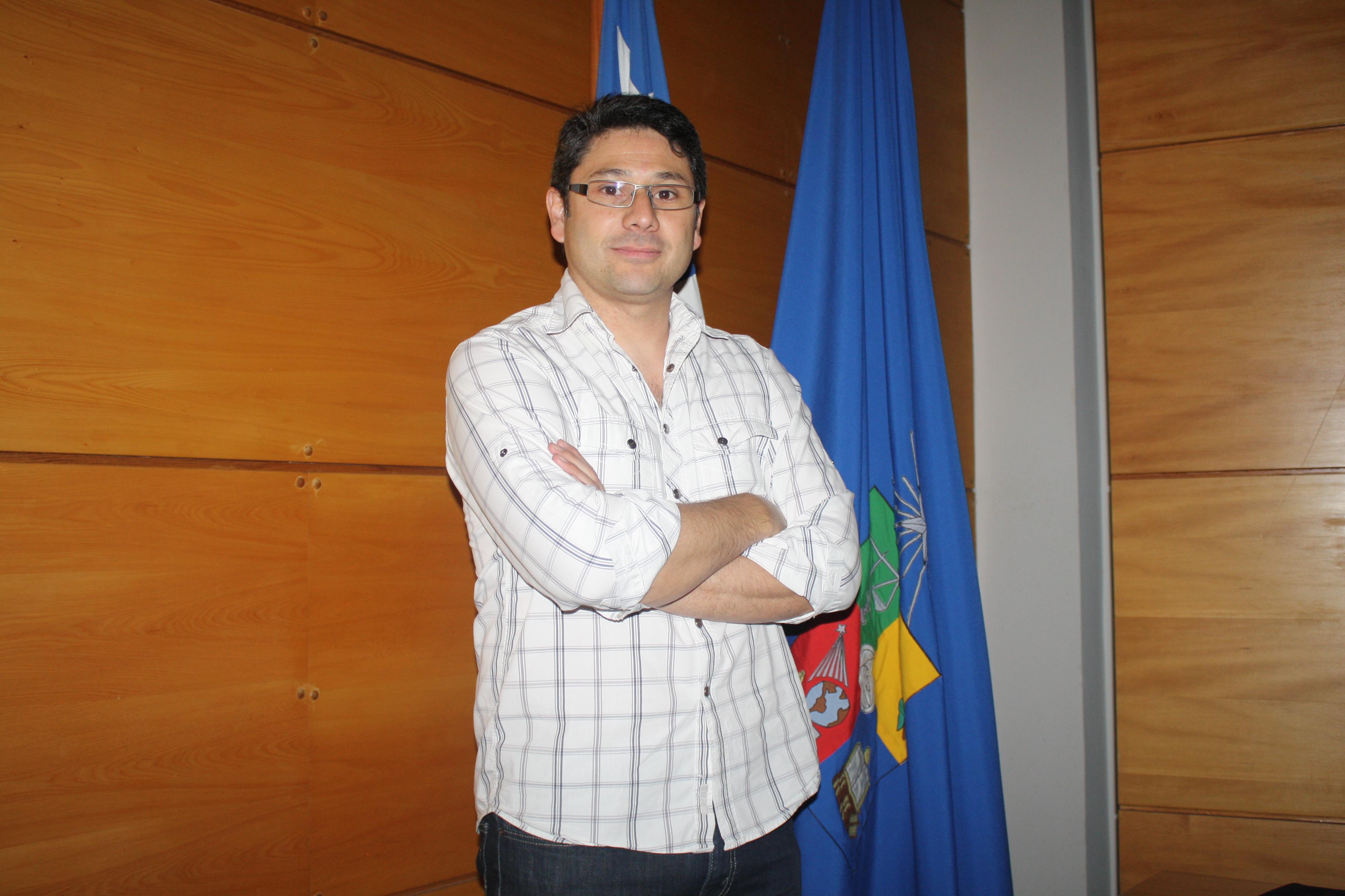 Dr. Fermín González Bergas, Senador Universitario 