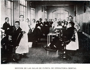 Sección de las salas de Clínica operatoria dental